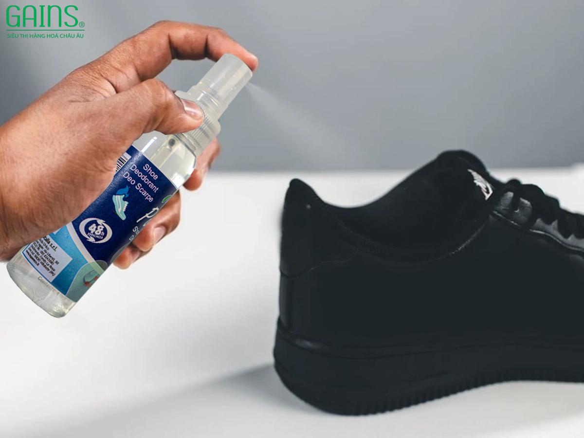 Chai xịt khử mùi hôi chân giày dép Podeos