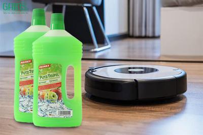Có nên dùng nước lau sàn cho robot không?