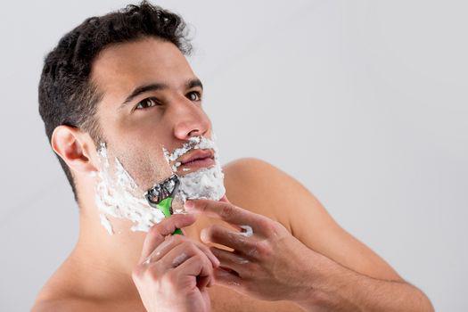 dao cạo râu nào tốt hiện nay?